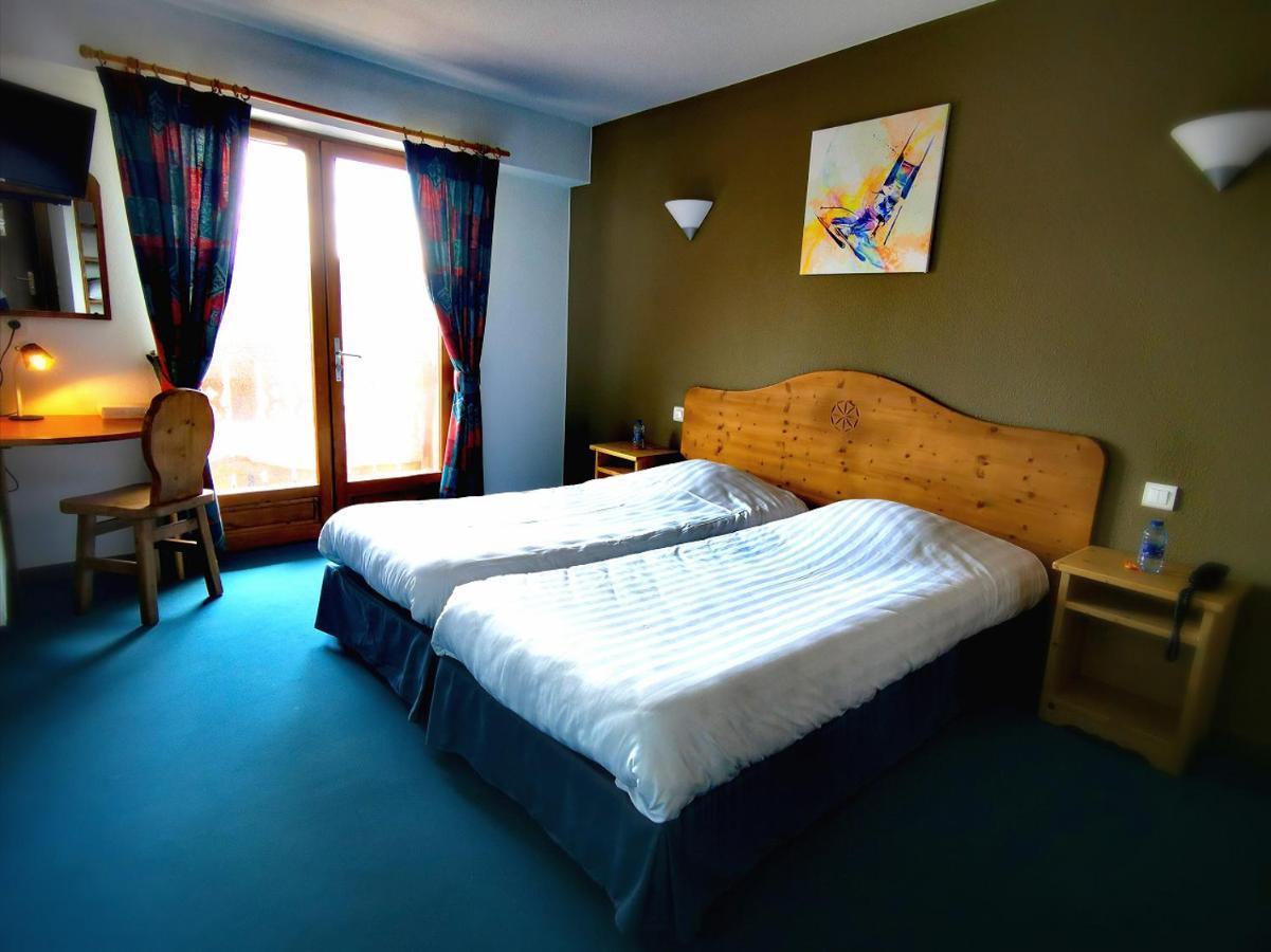 Hotel Les Bruyeres Alpe d'Huez Εξωτερικό φωτογραφία
